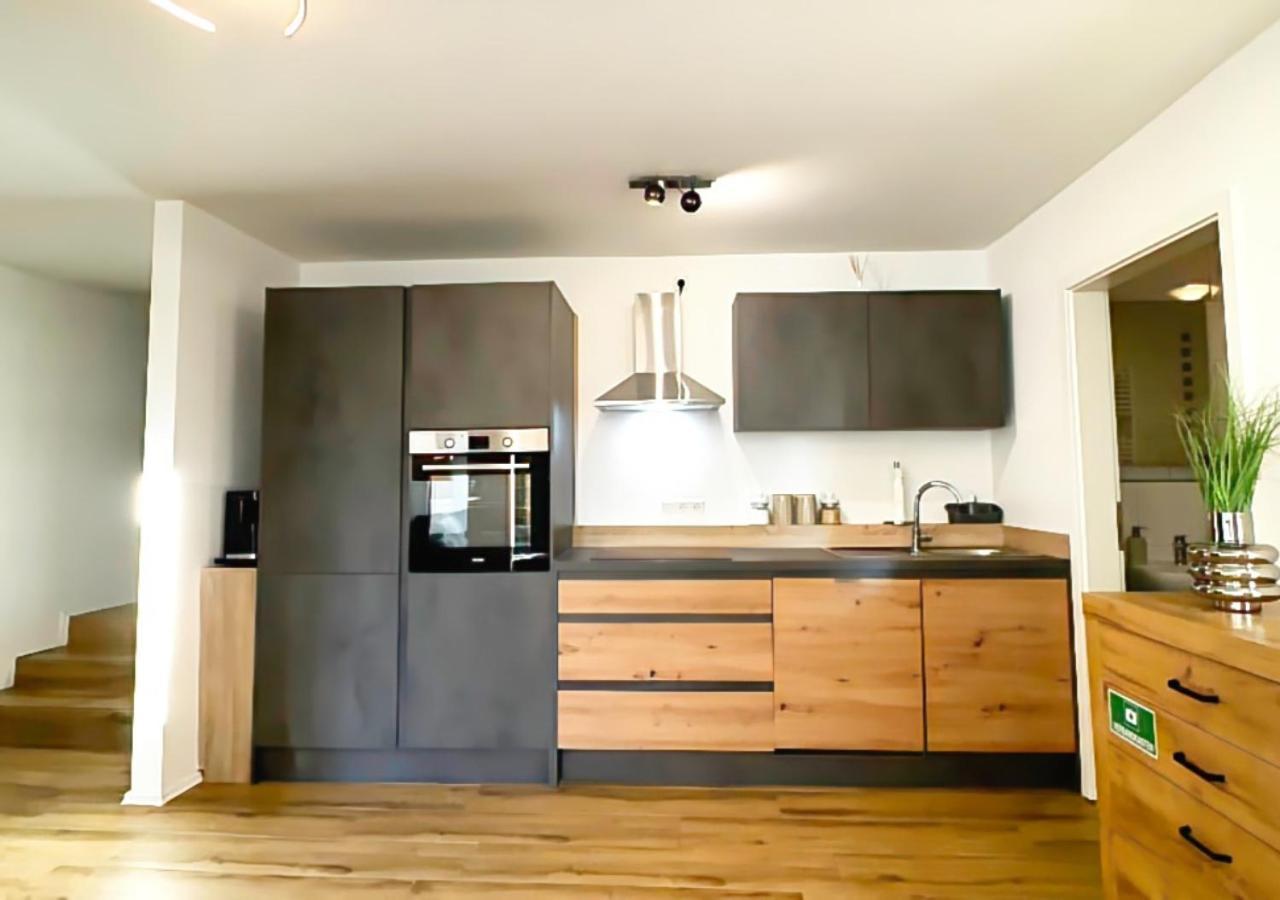 Greenhouse Living Apartment Nivis Mit Garten - 4 Minuten Nach Winterberg - Wandern, Mountainbike Fahren - Natur Geniessen Medebach Eksteriør billede