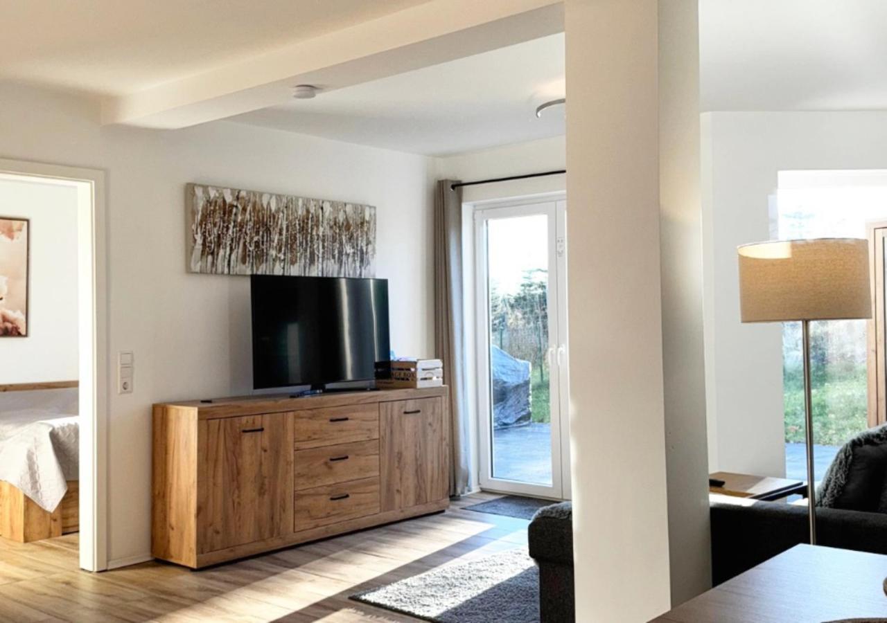 Greenhouse Living Apartment Nivis Mit Garten - 4 Minuten Nach Winterberg - Wandern, Mountainbike Fahren - Natur Geniessen Medebach Eksteriør billede