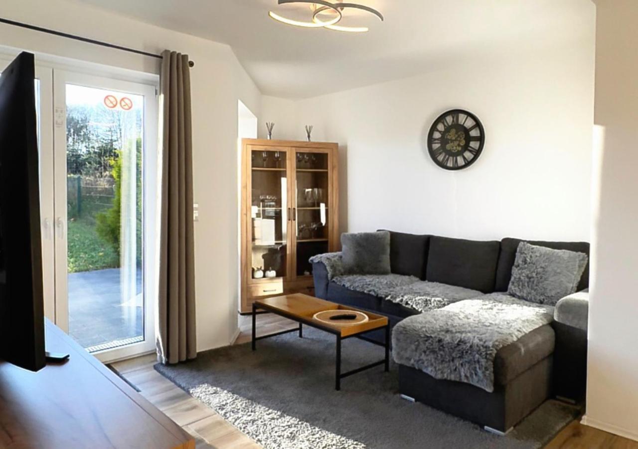 Greenhouse Living Apartment Nivis Mit Garten - 4 Minuten Nach Winterberg - Wandern, Mountainbike Fahren - Natur Geniessen Medebach Eksteriør billede