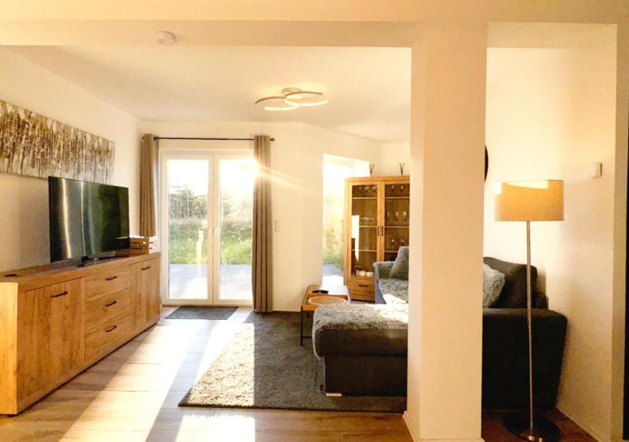 Greenhouse Living Apartment Nivis Mit Garten - 4 Minuten Nach Winterberg - Wandern, Mountainbike Fahren - Natur Geniessen Medebach Eksteriør billede